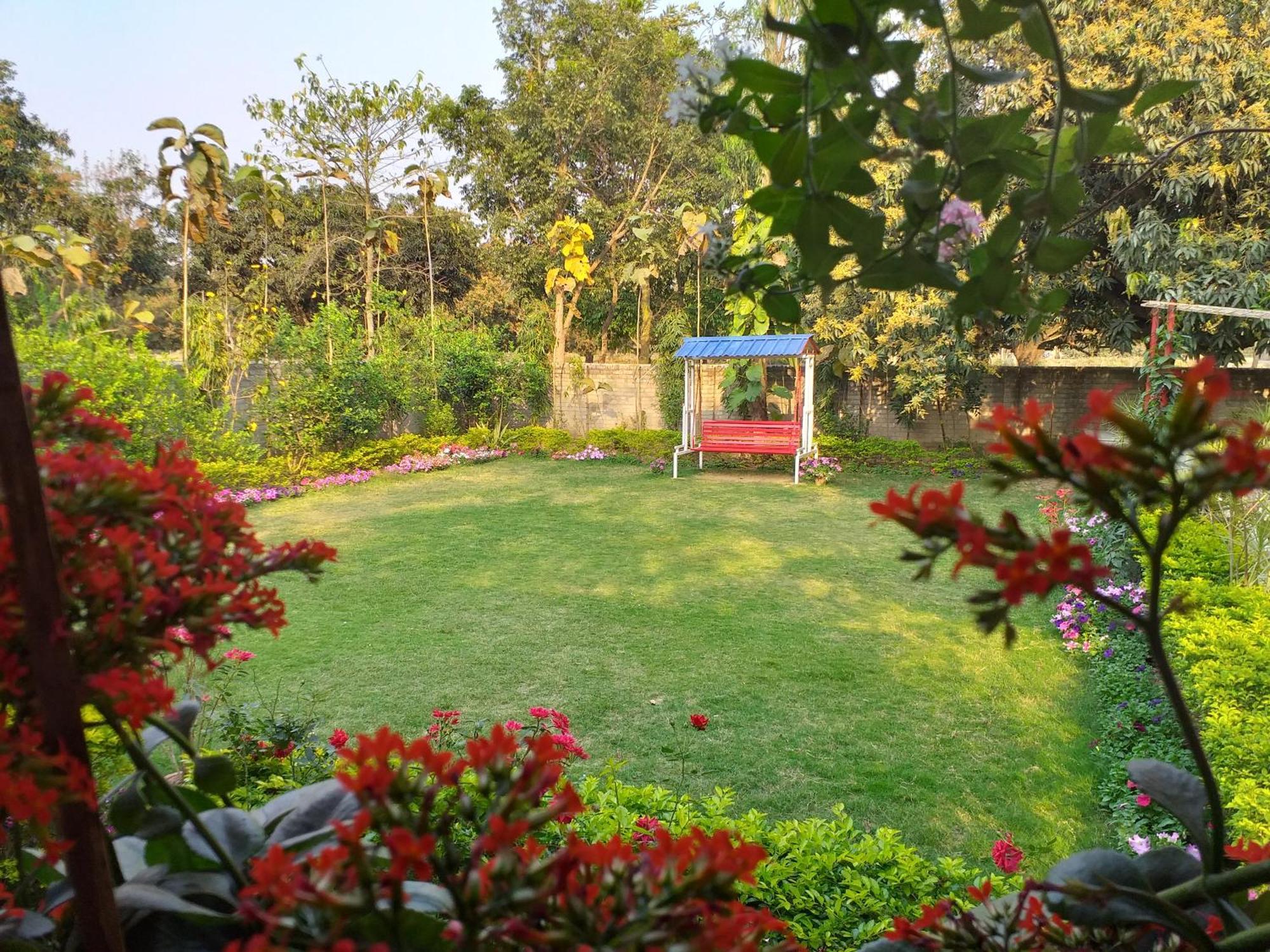 Atmaja The Cottage Garden Under Tourism Department Government Of West Bengal Māldah Екстериор снимка